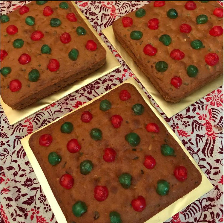 Fruit Cake (C056)