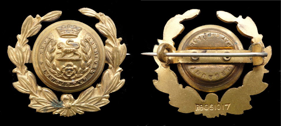 Gaunt Button Brooch WW1