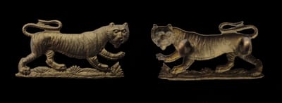 Regular Battalion Officers Collar Badge 1882 to 1896