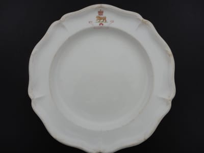 1st Battalion Officers Mess Plate Post 1952