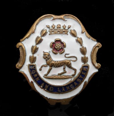 Enamelled Brooch WW1 Period