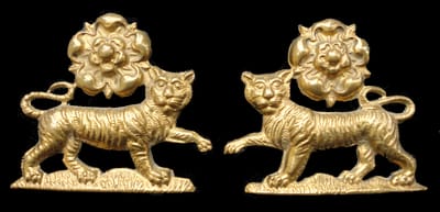 Officers Collar Badge Believed to be WW2