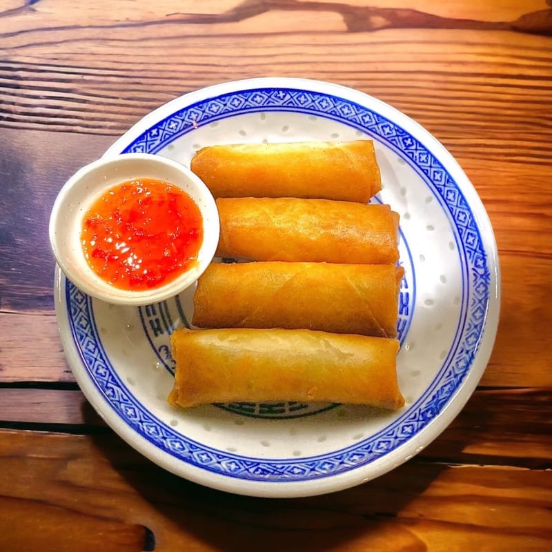 6. 春卷 - Spring Rolls (4 pcs)