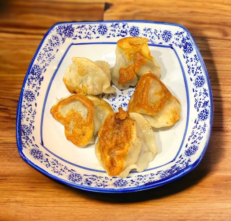 16. Pork, Chives and Prawn Dumplings (5 pcs)