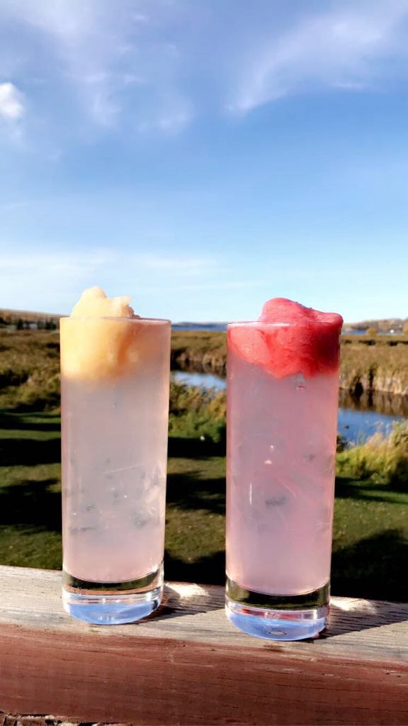 Signature cocktails: Blueberry lemonade & Starburst