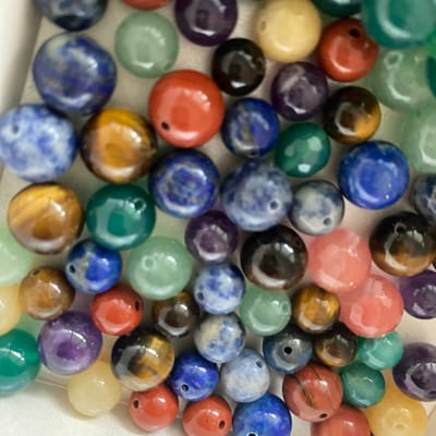 PIETRE, COLORI E VARIANTI image