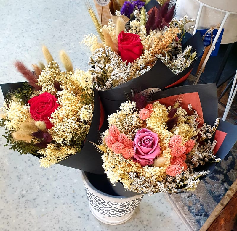 Bouquets de fleurs séchées