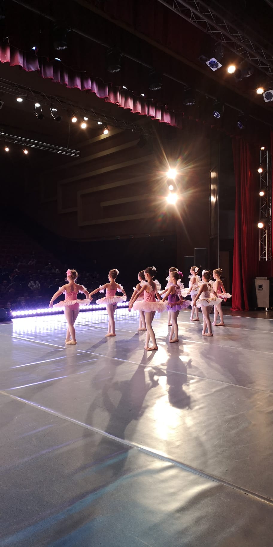 Alegria Studio Bistrița s-a-ntors acasă cu 75 de premii de la Transilvania Dance Open