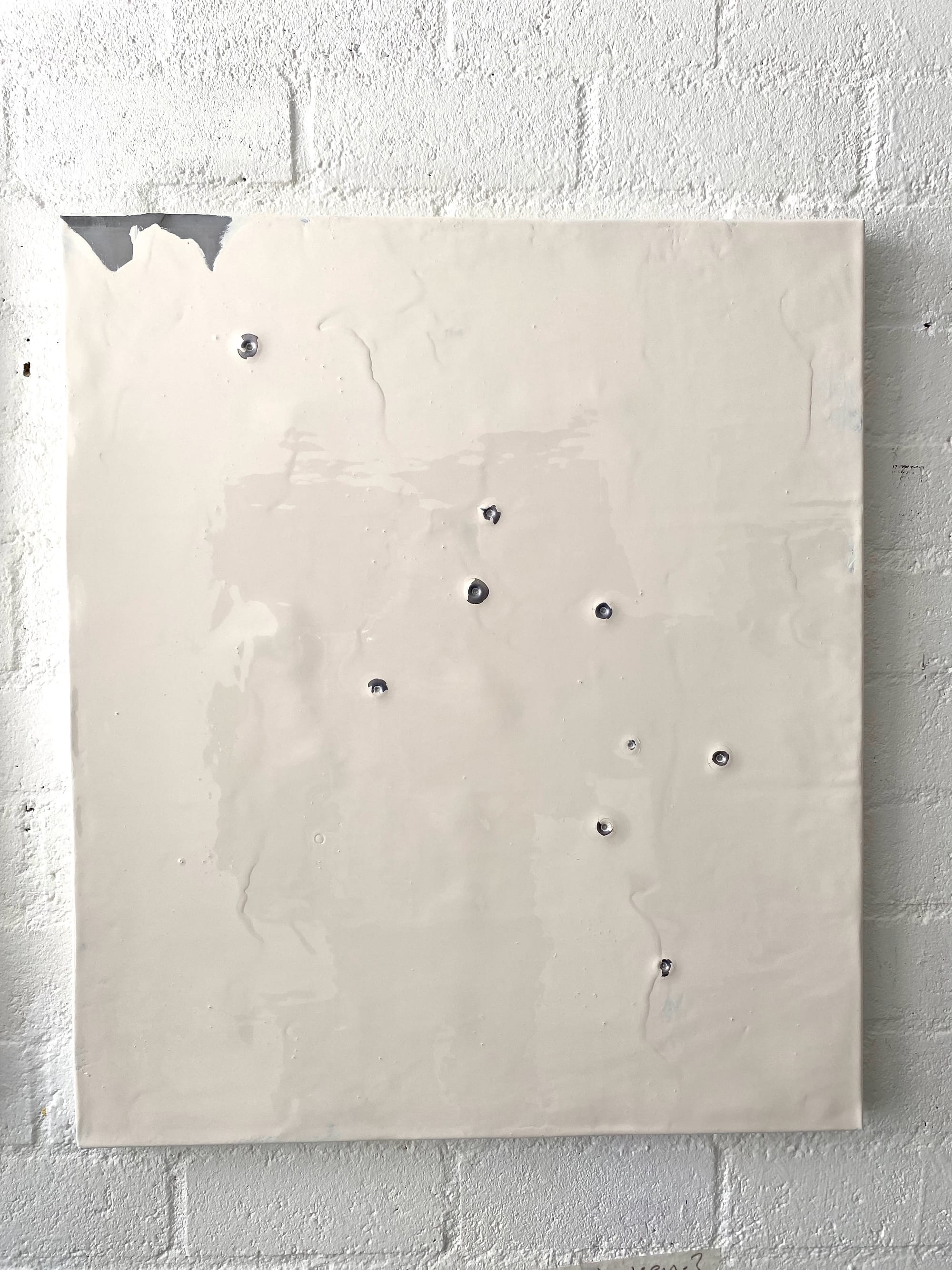 2022 - Blind Shooting - On the Border  60x70x4 cm  loodpaneel - emaille en schoten 4.5 mm Webley.