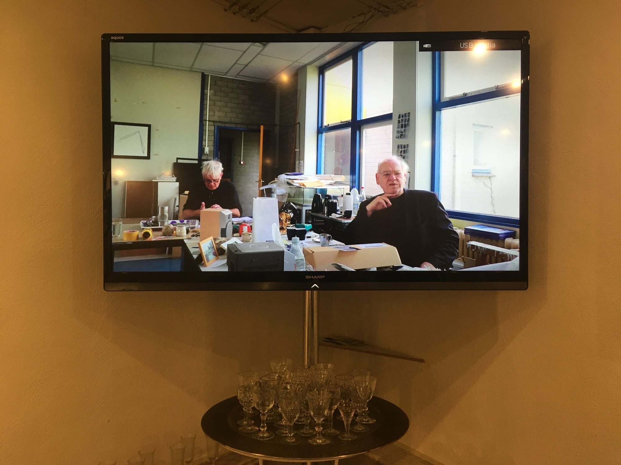 Filmimpressie " de waarde van de kunstenaar 2022 Film Zeus Hoenderop -Hans Overvliet - Leon Riekwell