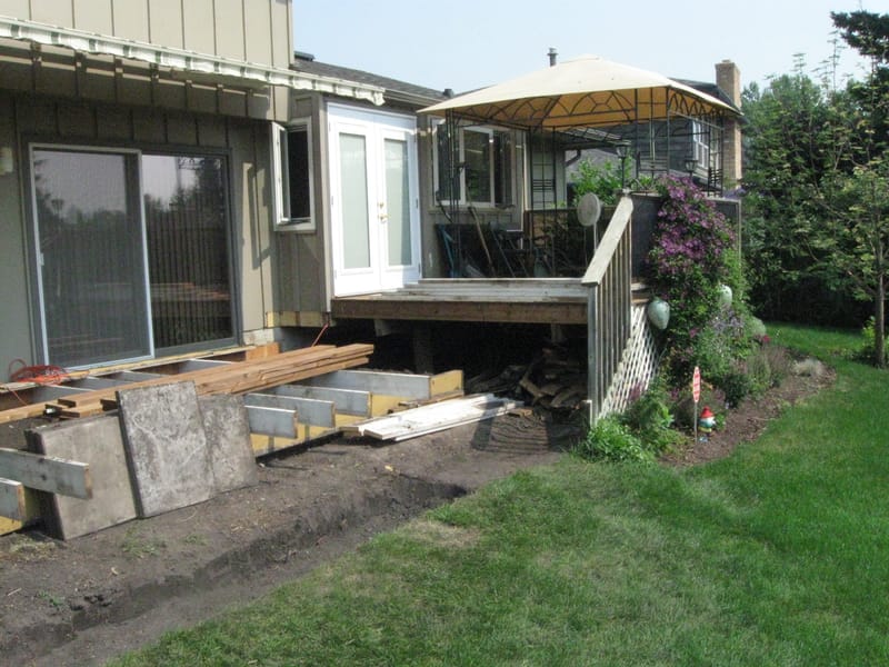 FENCE & SIDEWALK REPAIR