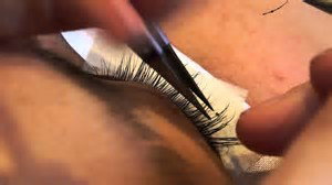 Eyelashes Extension