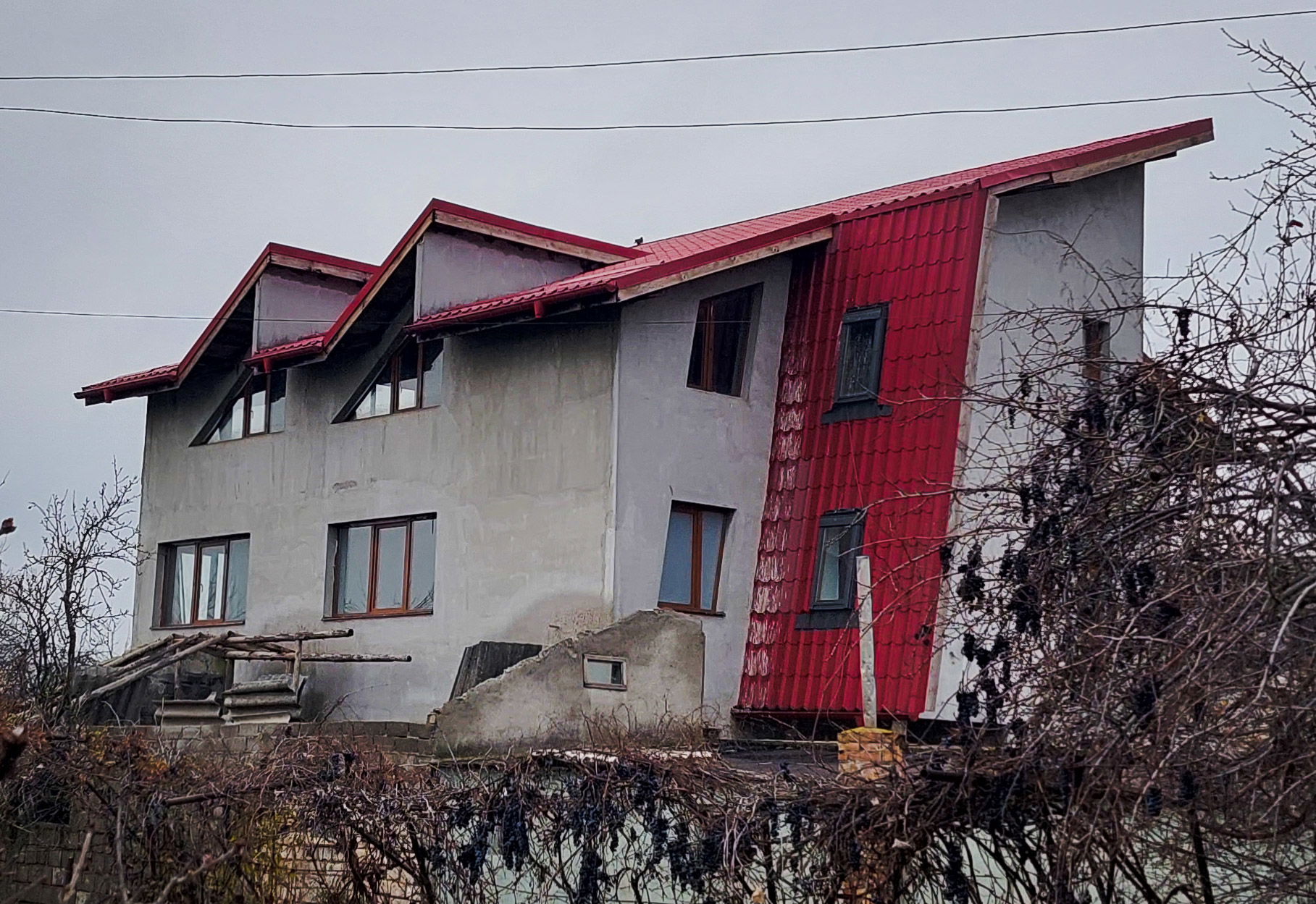 Locuință unifamilială P+1E+M