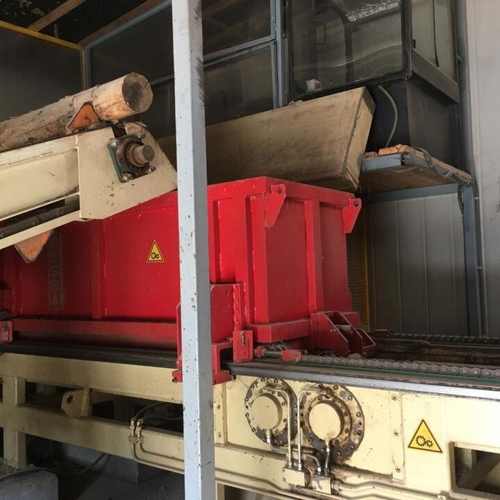 TRUCIOLATRICE PESSA - PESSA CHIPPING MACHINE