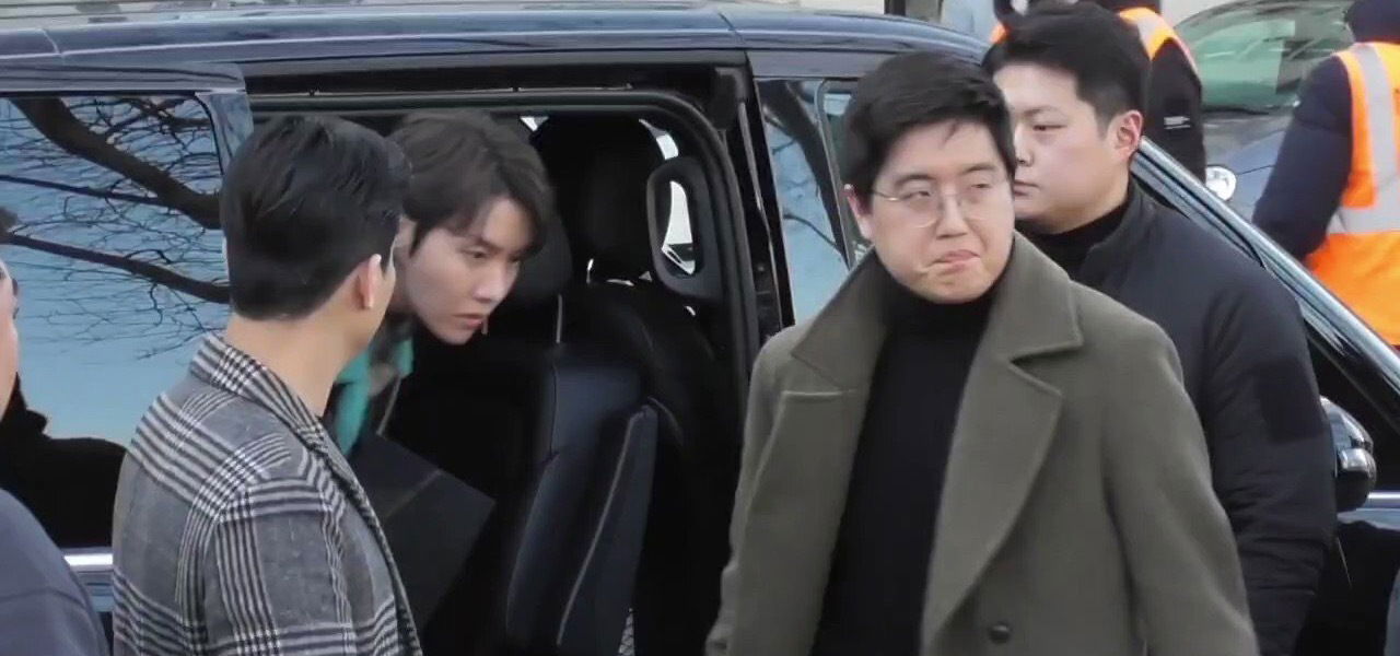 J-Hope arrives at Hermès Fashion Show at #ParisFashionWeek