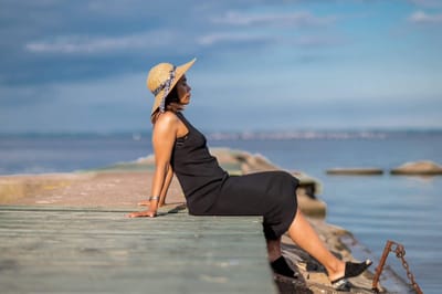 ÄLSKA NÄR DU ÄR REDO, INTE NÄR DU ÄR ENSAM