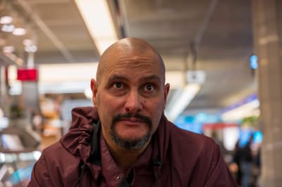 KÖR FÖRSIKTIGT PÅ LIVETS AUTOBAHN