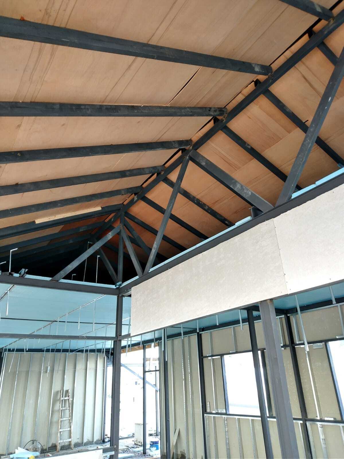 تنفيذ روف قرميد في منطقة الرابيه 