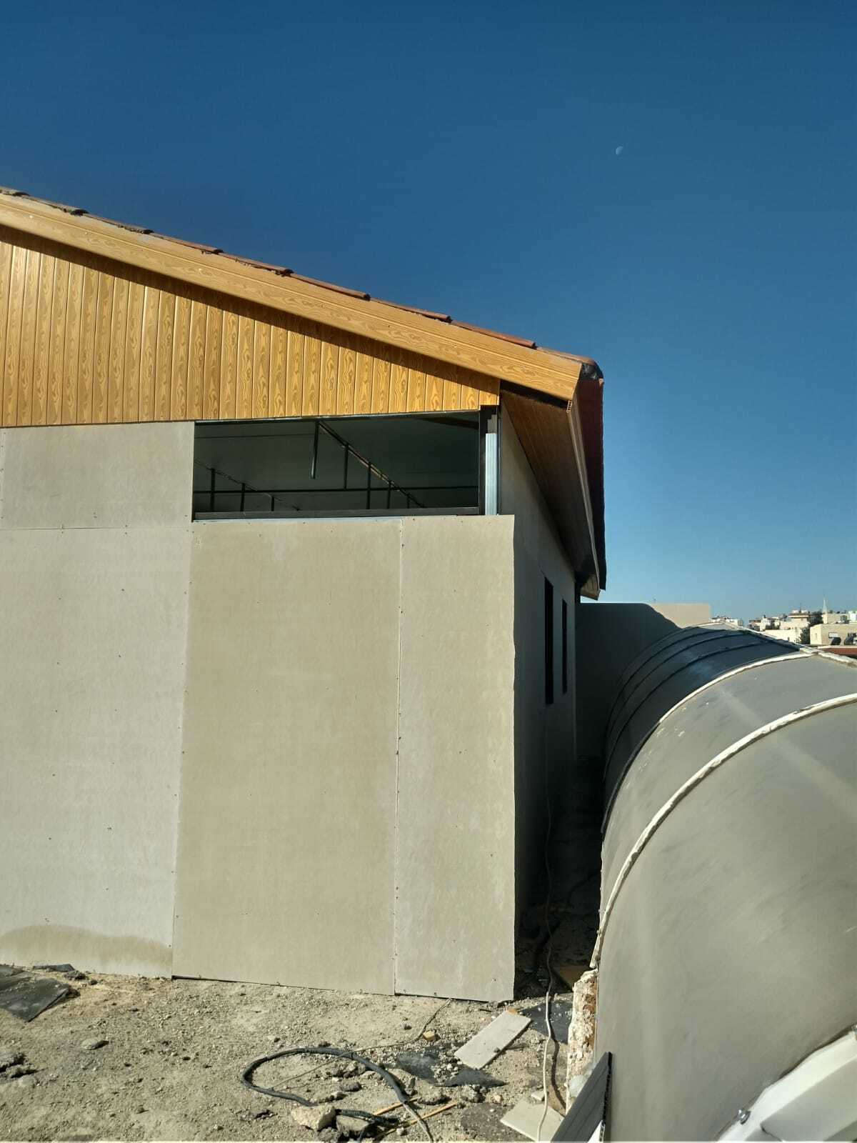 تنفيذ روف قرميد في منطقة الرابيه 