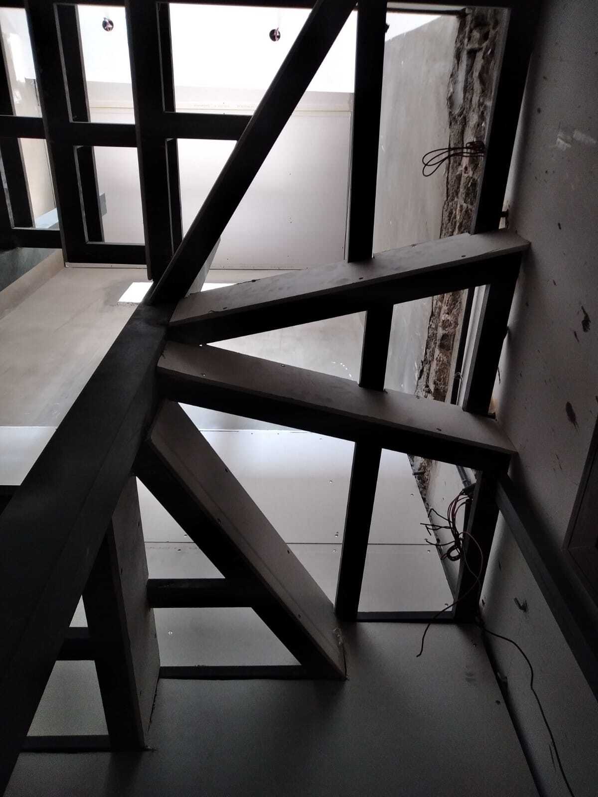 درج داخلي لشقه دوبلكس