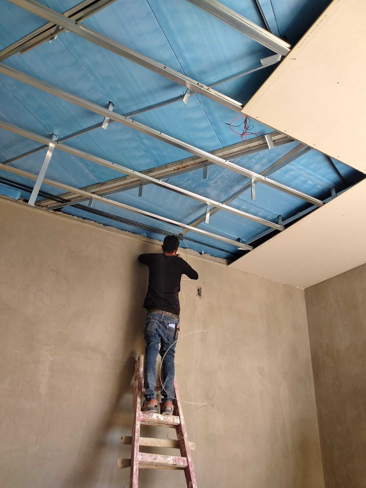 روف قرميد خلدا 