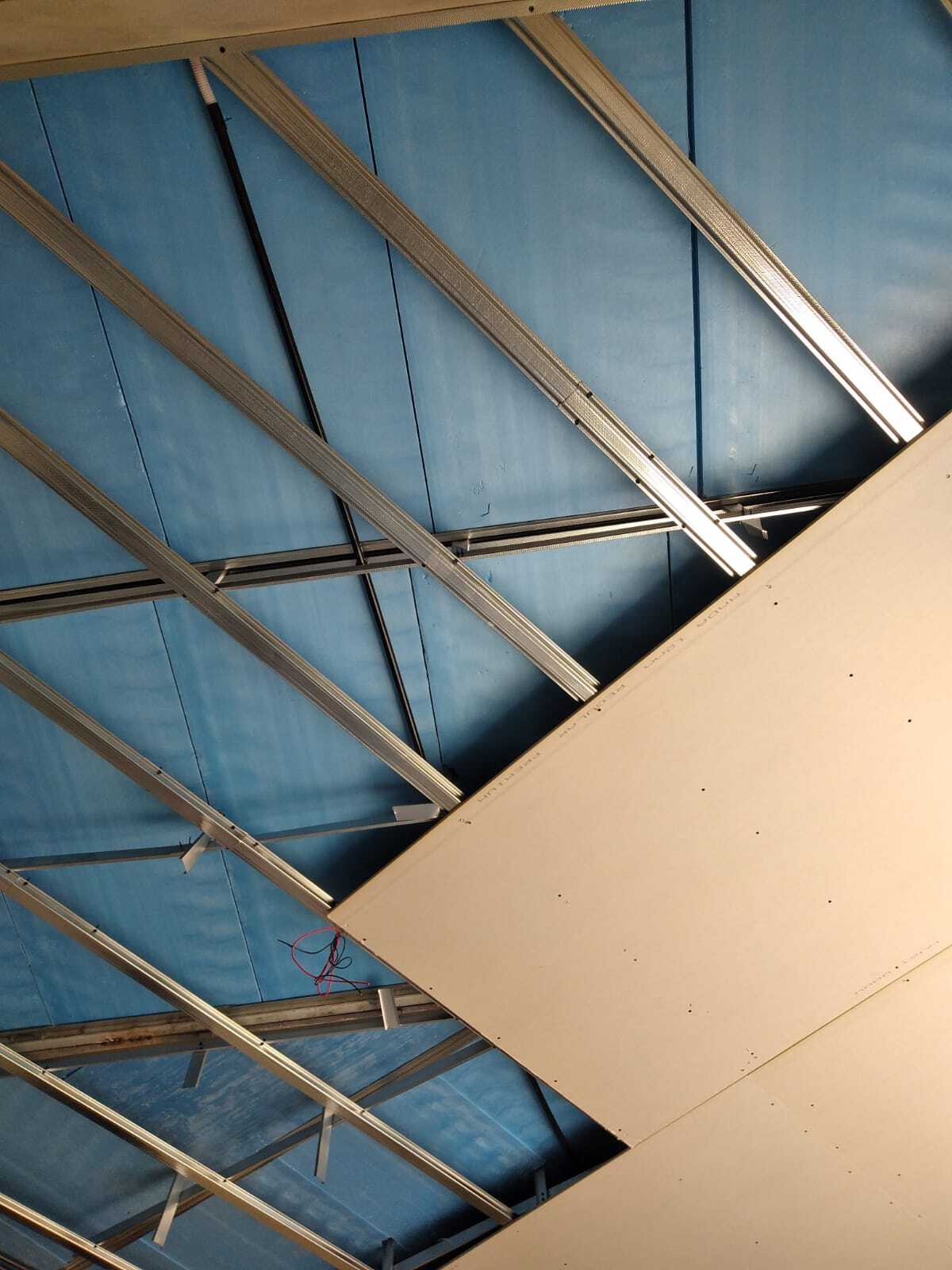 روف قرميد خلدا 