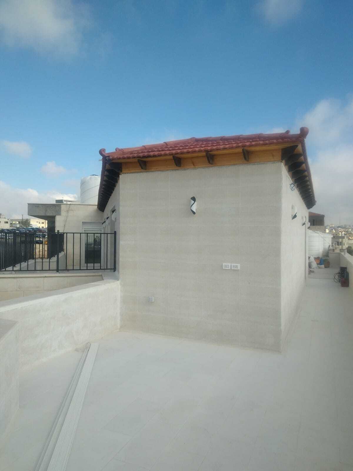 روف قرميد خلدا 