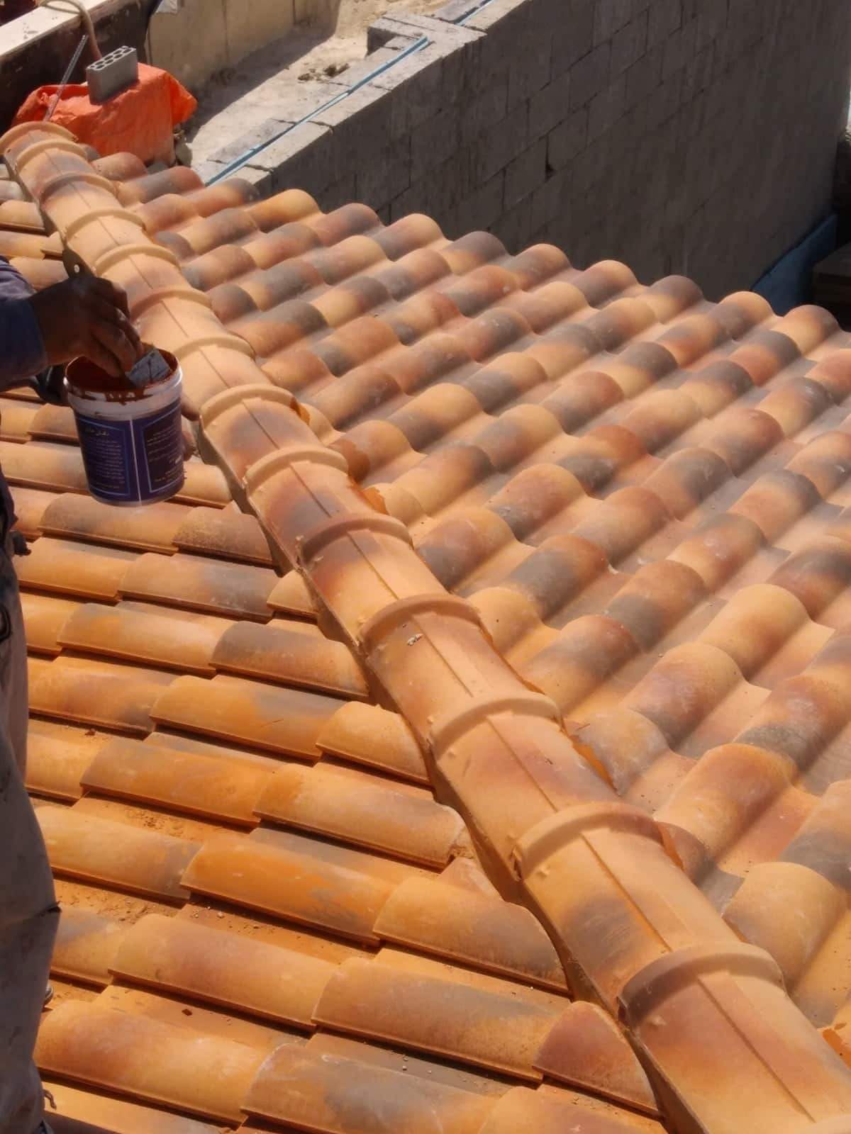 مجموعه من مظلات القرميد 