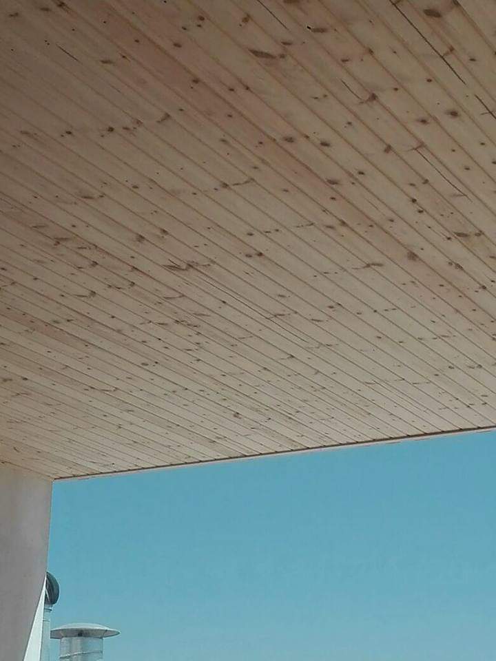 مجموعه من مظلات القرميد 