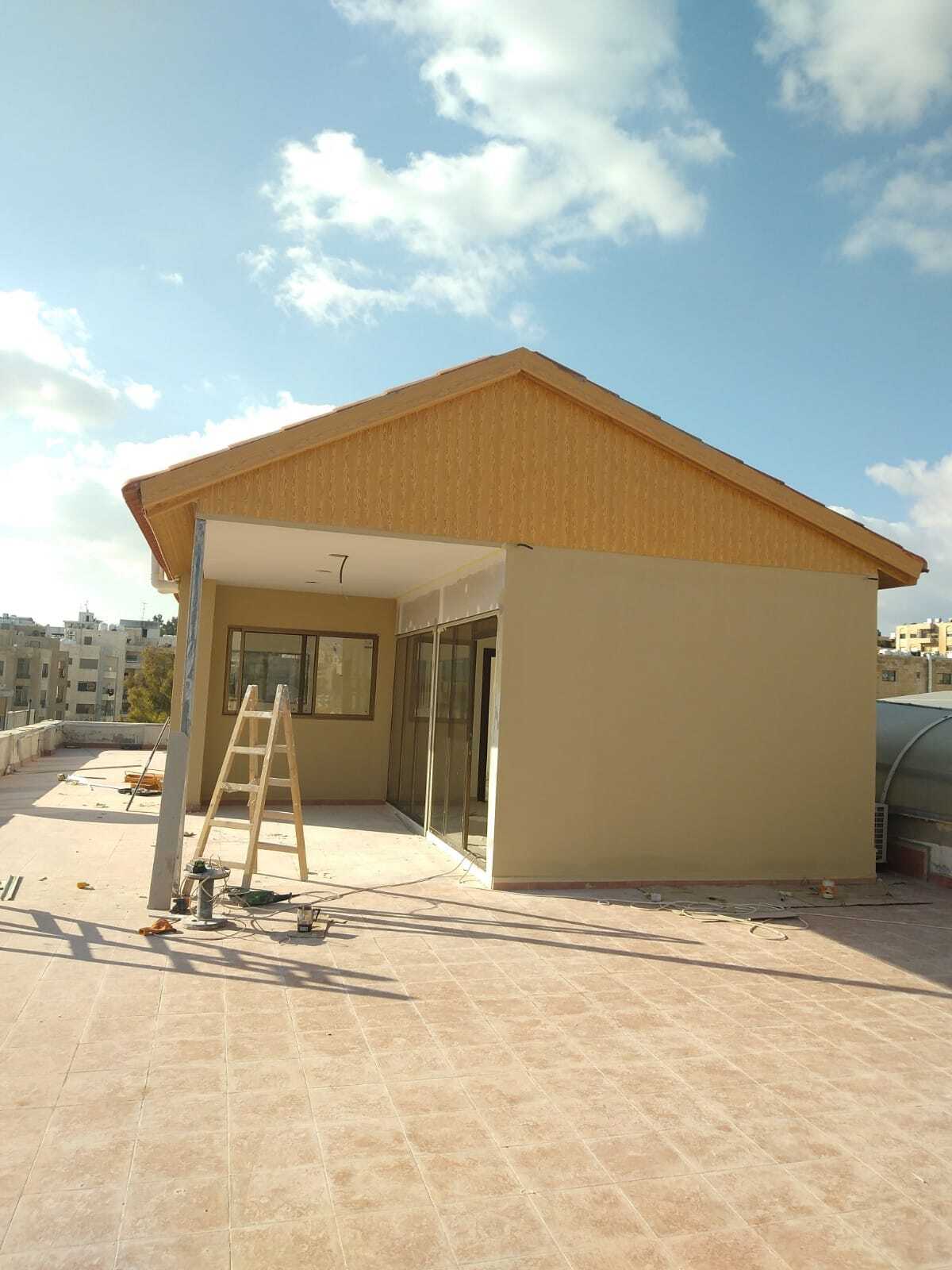 مجموعه من مظلات القرميد 