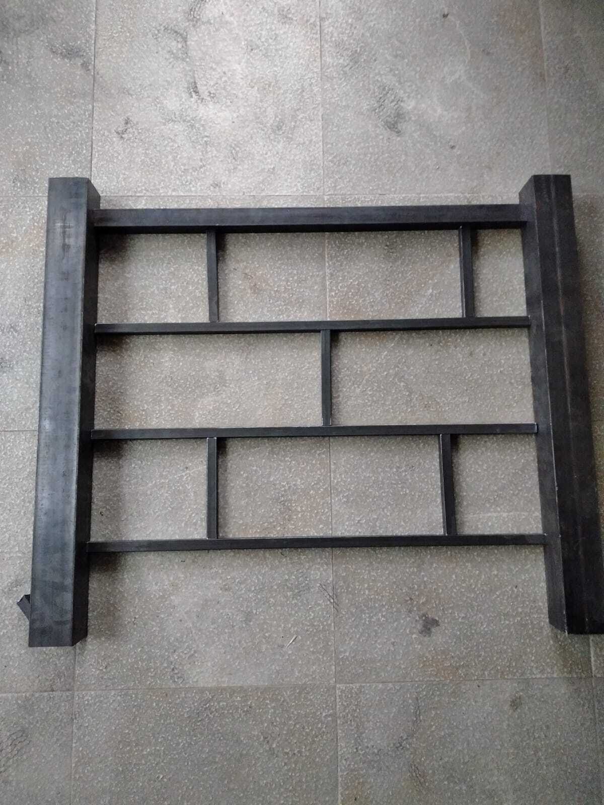 دربزين حديد 