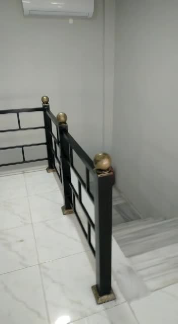 دربزين حديد 