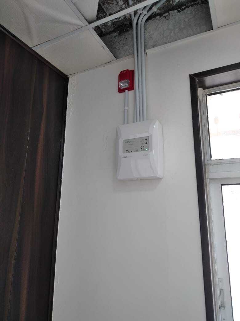 تمديد وتأسيس انظمة إنذار حريق