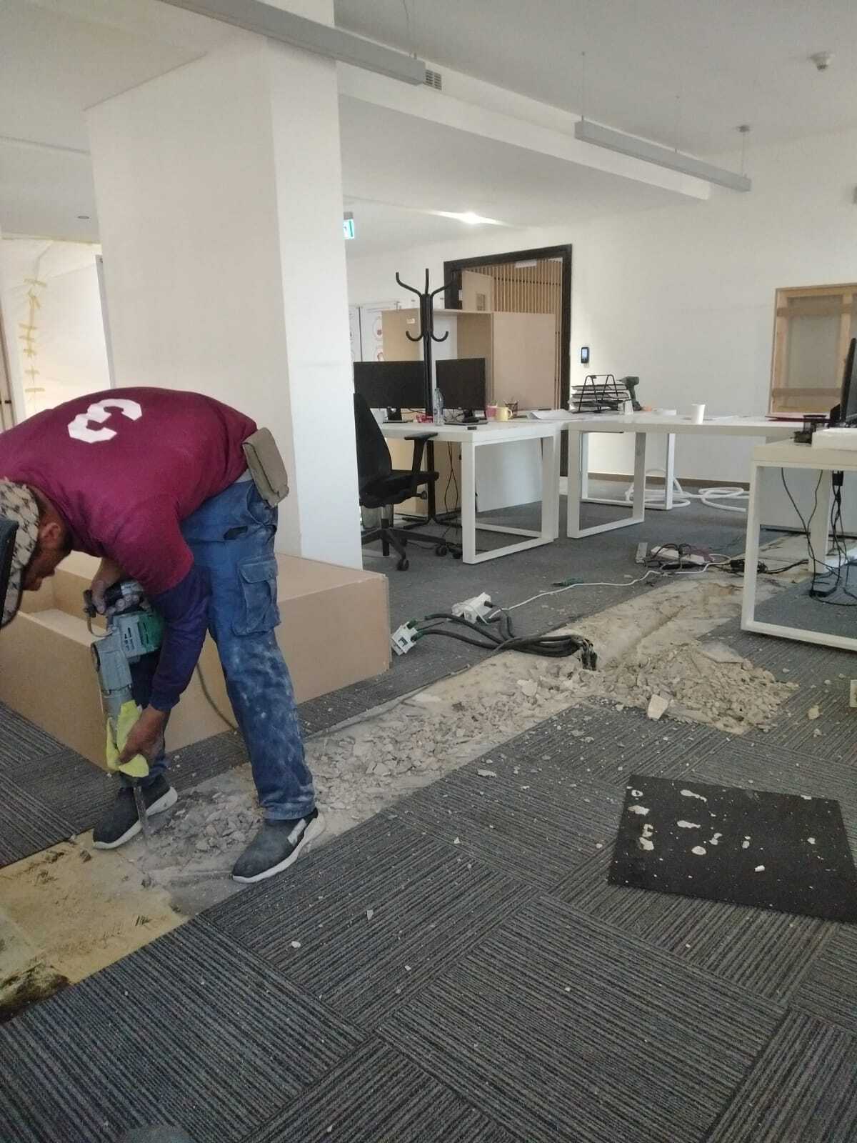 أعمال الترميم والصيانة