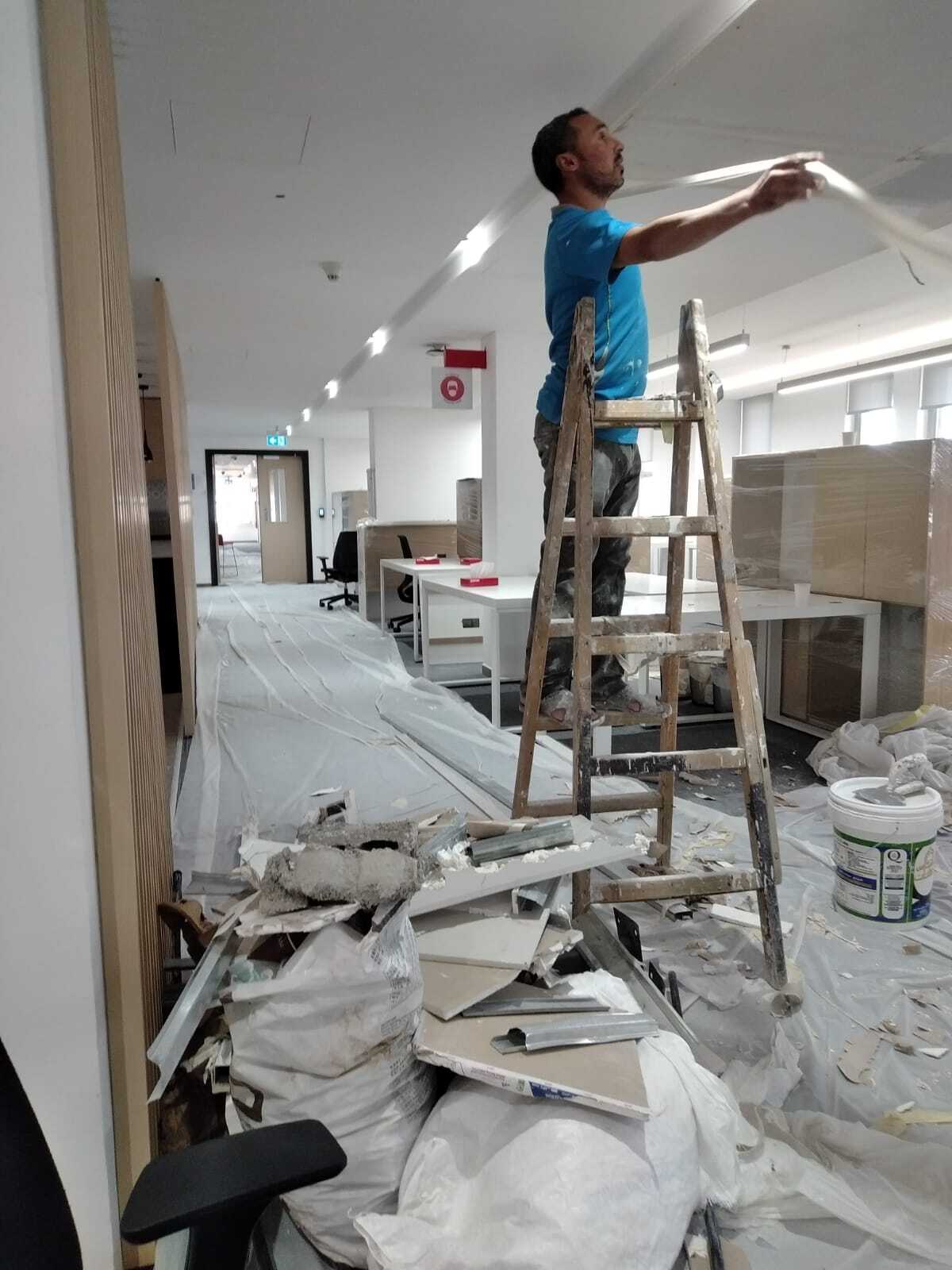 أعمال الترميم والصيانة