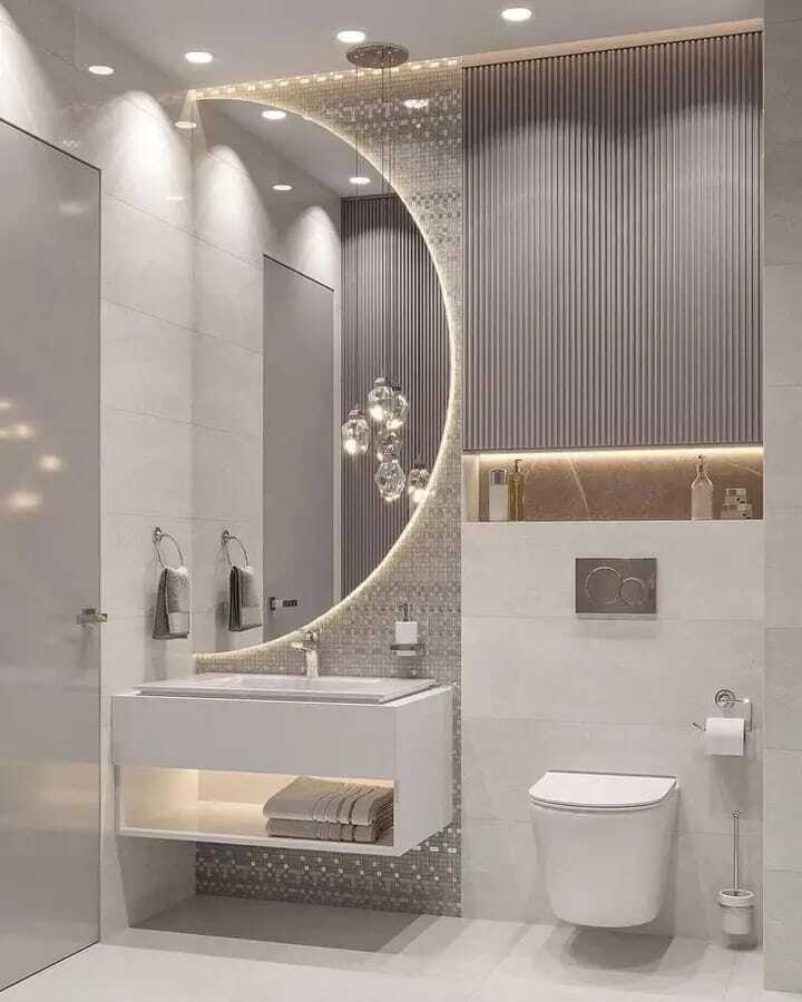 "استمتع بتحفة الفن في كل ركن من أركان حمامك مع تصميماتنا الرائعة." ديكورات حمامات المودرن و اكسسواراتها .