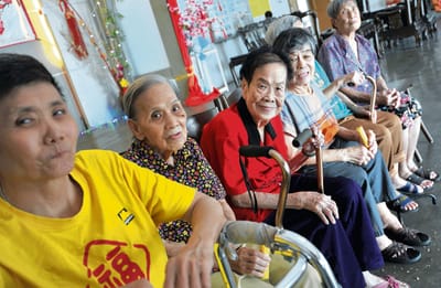 109) DAKWA ANAK ABAI IBU BAPA - UTUSAN MALAYSIA - 16/03/2023