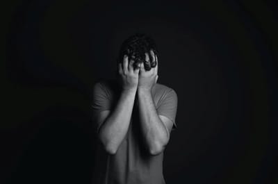 122) 'ALONG' HINA ISLAM, UGUT PEMINJAM - HARIAN METRO - 27/03/2023