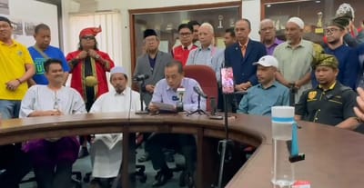 328) PROTEST AGAINST CHINESE NEW VILLAGES APPLICATION FOR WORLD HERITAGE, MALAY NGOs URGE NGA KOR MING TO STEP DOWN - CHINA PRESS - 08/02/2024