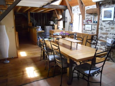 Salon et salle à manger du gîte