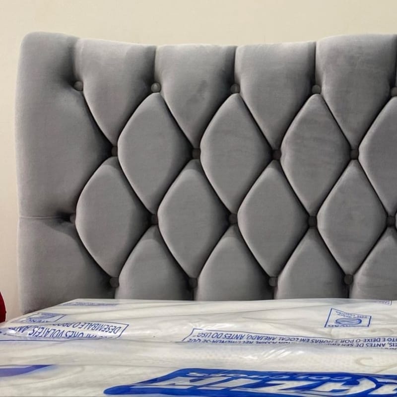 Cabeceira Desenhada Cinza