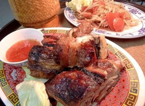 Fried Chicken Combo with Spicy Papaya Salad and Sticky Rice