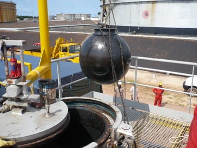 Maintenance de tubes à sphere image