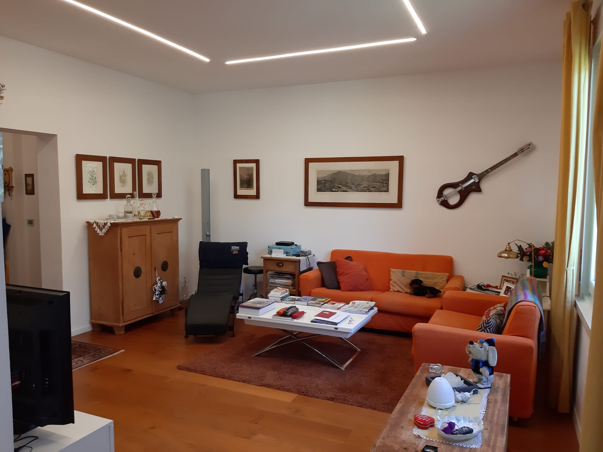 APPARTAMENTO ALL'ULTIMO PIANO CON SOGGIORNO E CUCINA SEPARATI