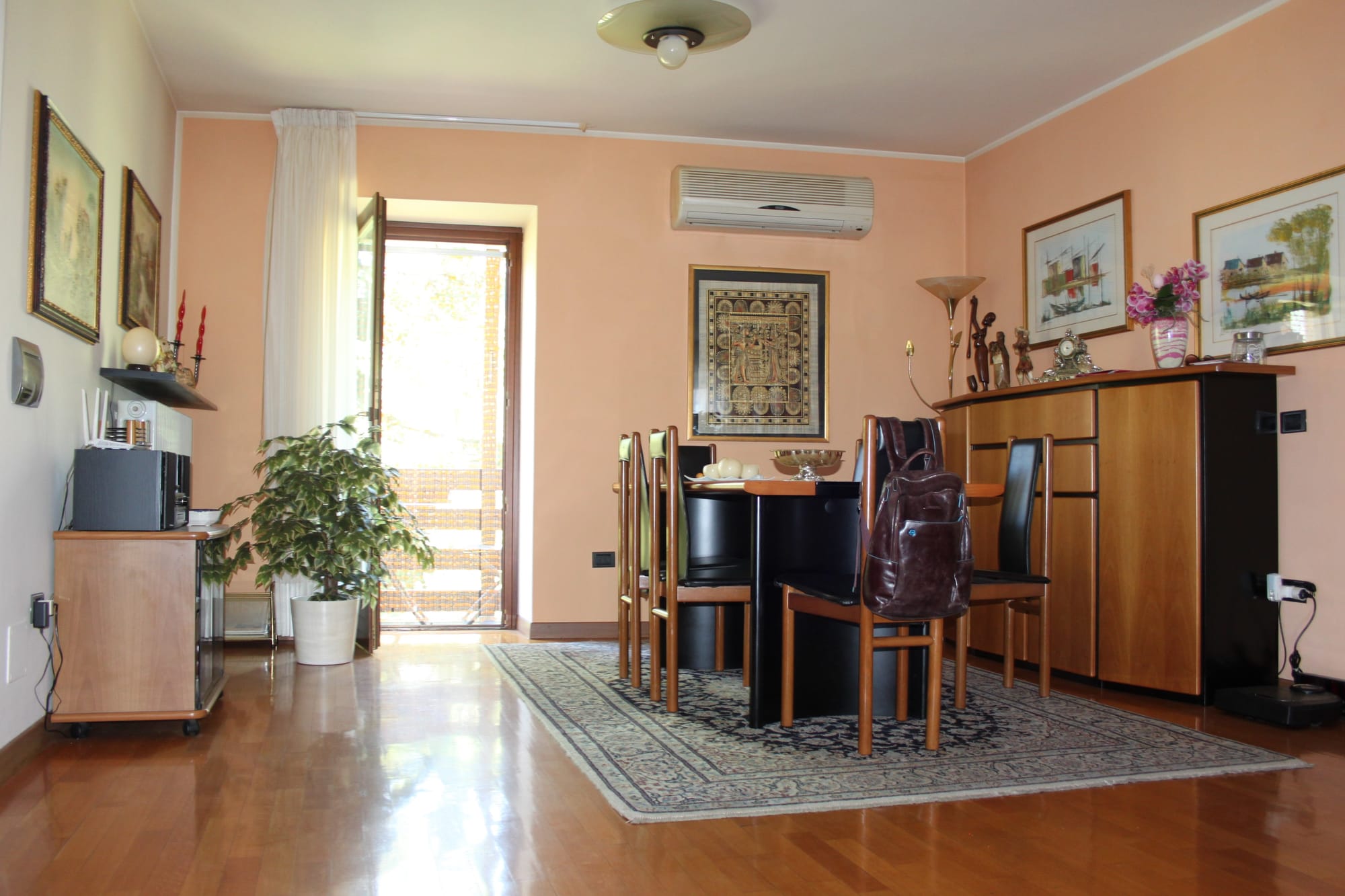 APPARTAMENTO NEL CENTRO STORICO DI BESENELLO 