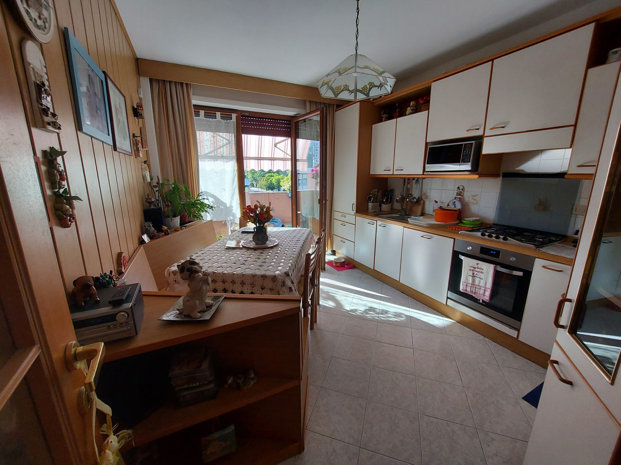 APPARTAMENTO IN VIA GUARDINI CON CUCINA E SOGGIORNO SEPARATI 