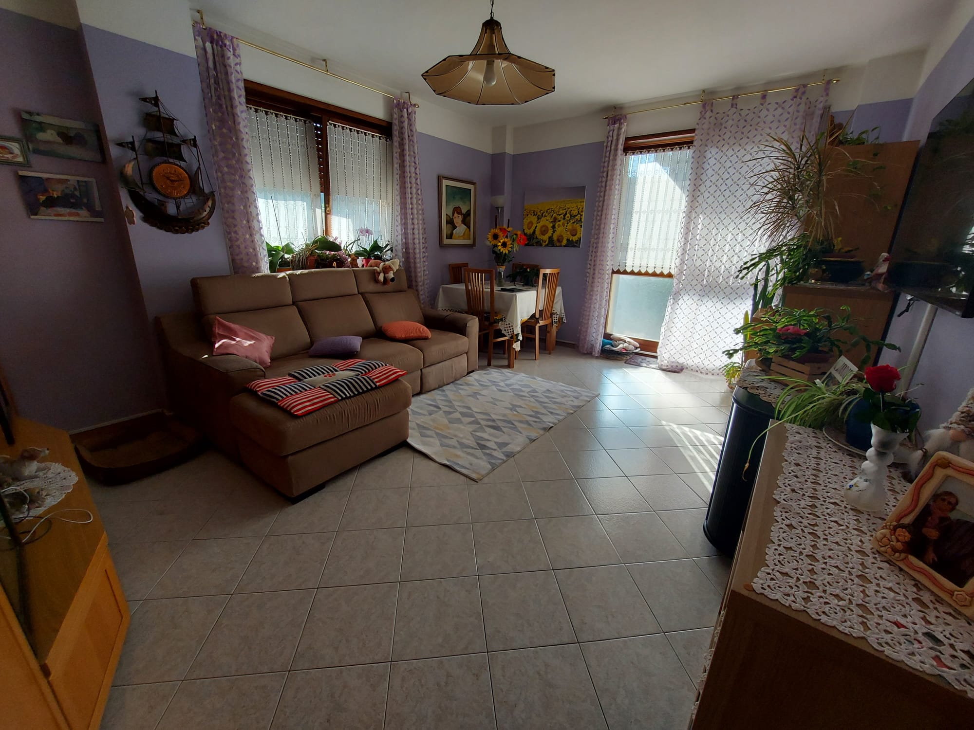 APPARTAMENTO IN VIA GUARDINI CON CUCINA E SOGGIORNO SEPARATI 