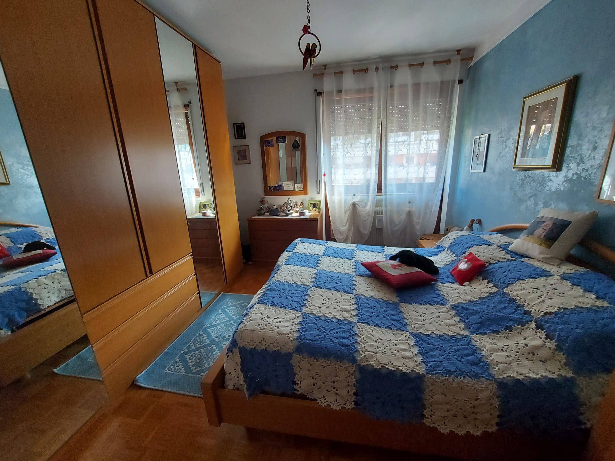 APPARTAMENTO IN VIA GUARDINI CON CUCINA E SOGGIORNO SEPARATI 