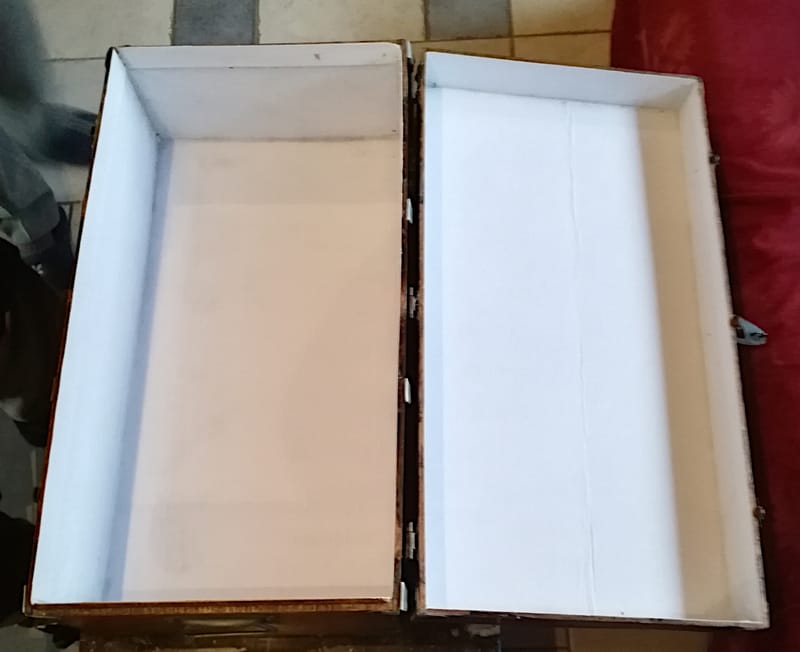 restauration d'un coffre en bois