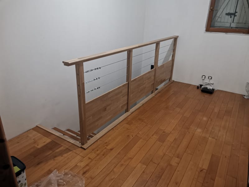 Garde-corps et étagères